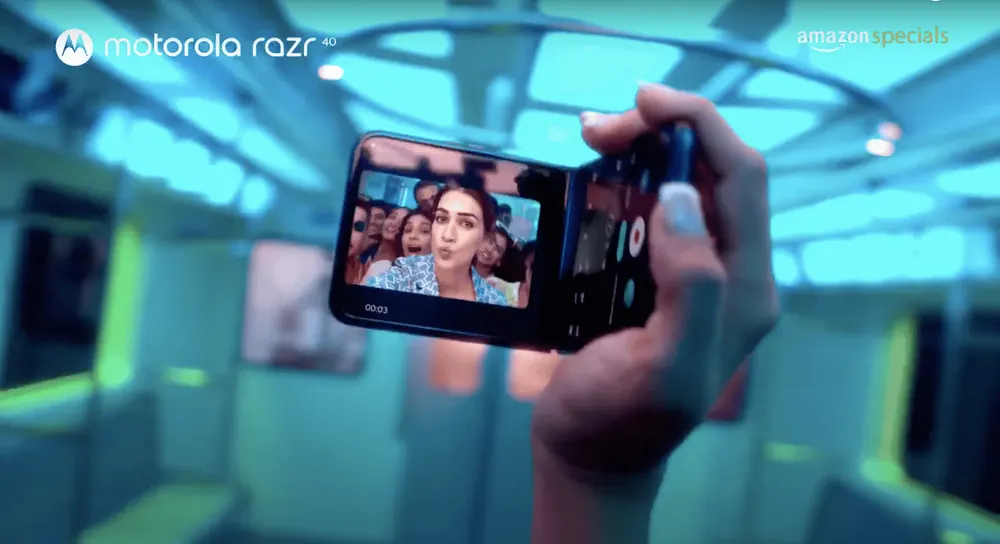 Motorola Razr40 Kriti