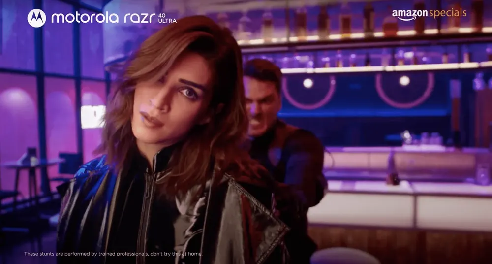 Motorolarazr40ultra Kriti