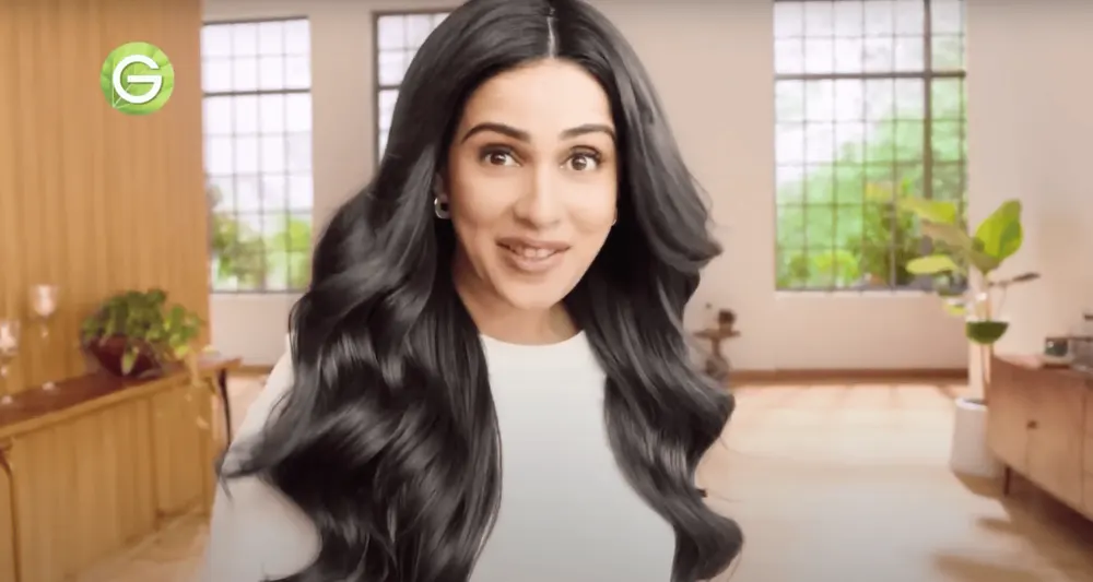 Garnier Black Naturals Genelia