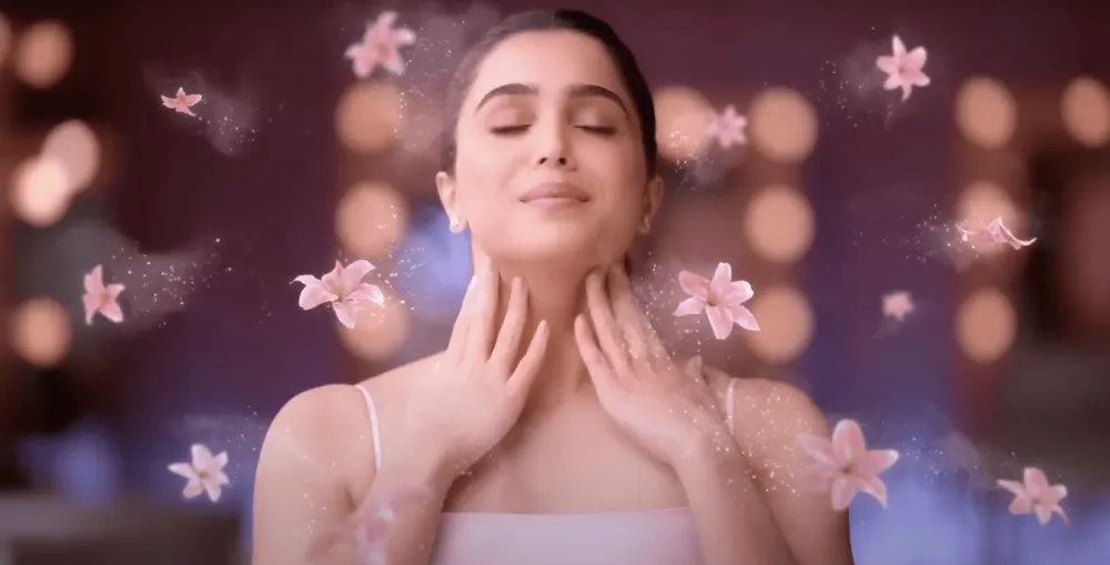 Pond's Dreamflower Talc Sharvari