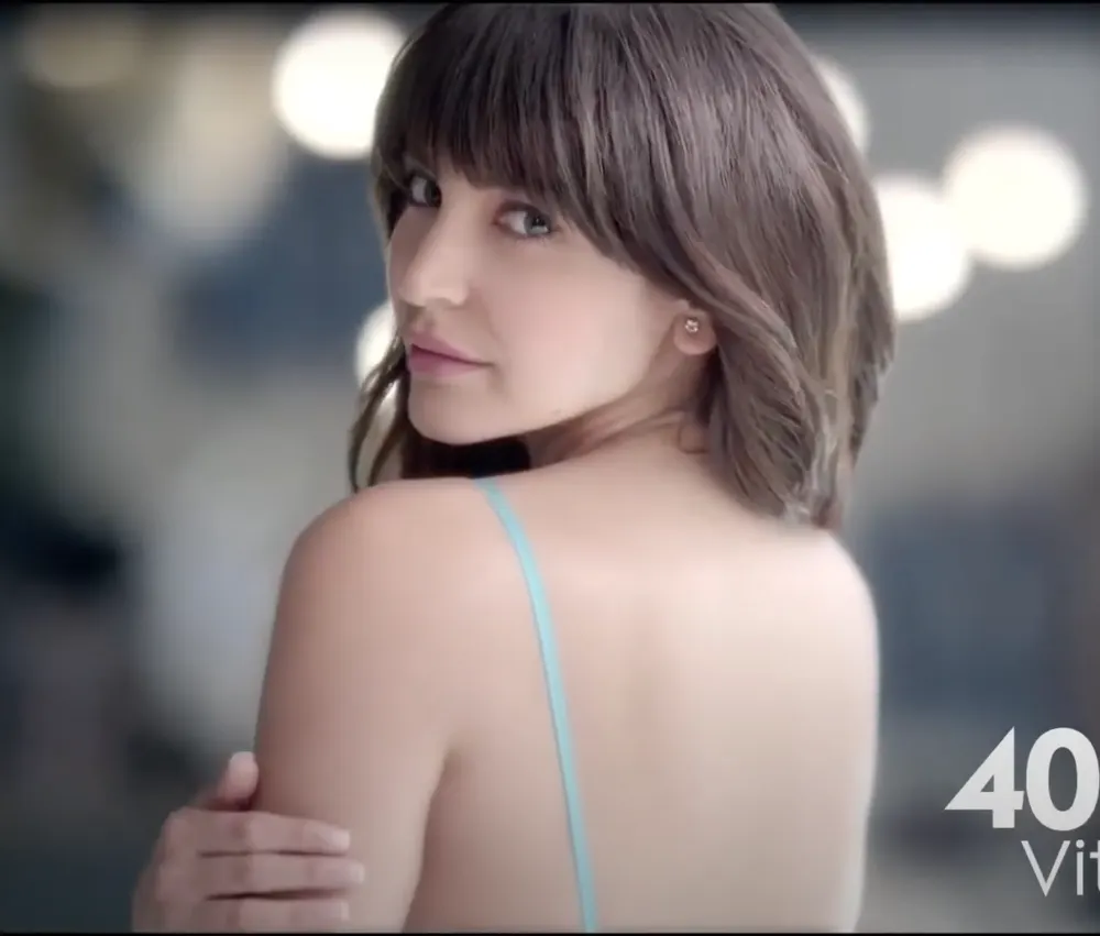 Nivea Whitening Cell Repair - Anushka