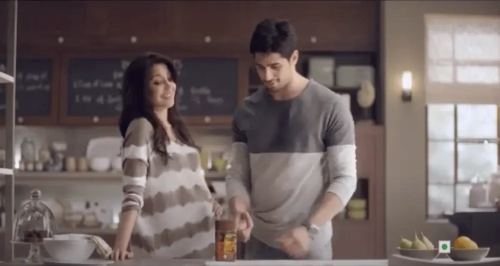Bru Gold - Sid & Anushka