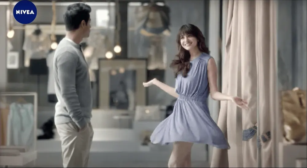 Nivea Whitening Cell Repair - Anushka