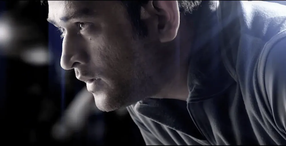McDowells Platinum - Dhoni