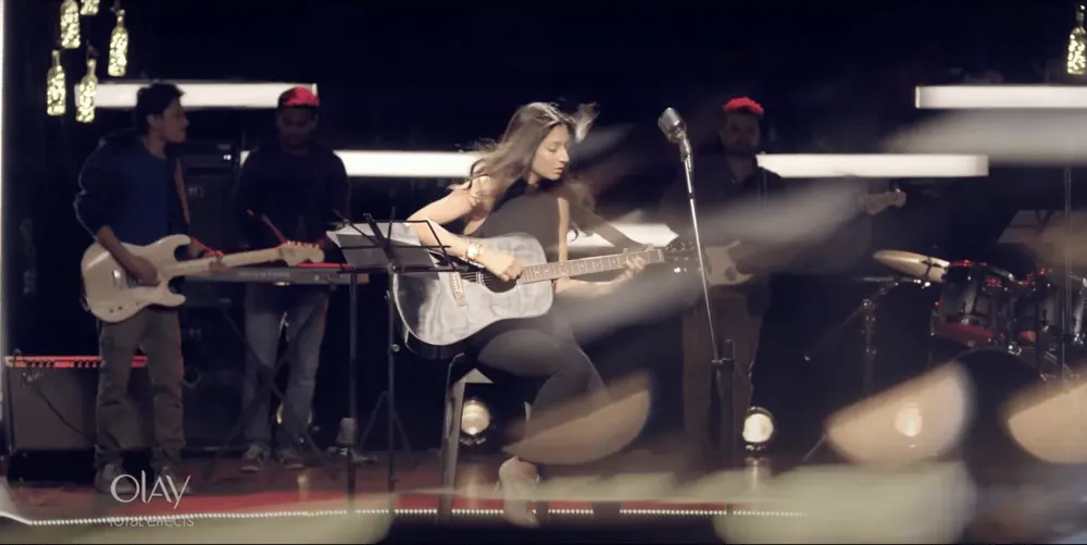 Olay - Monica Dogra